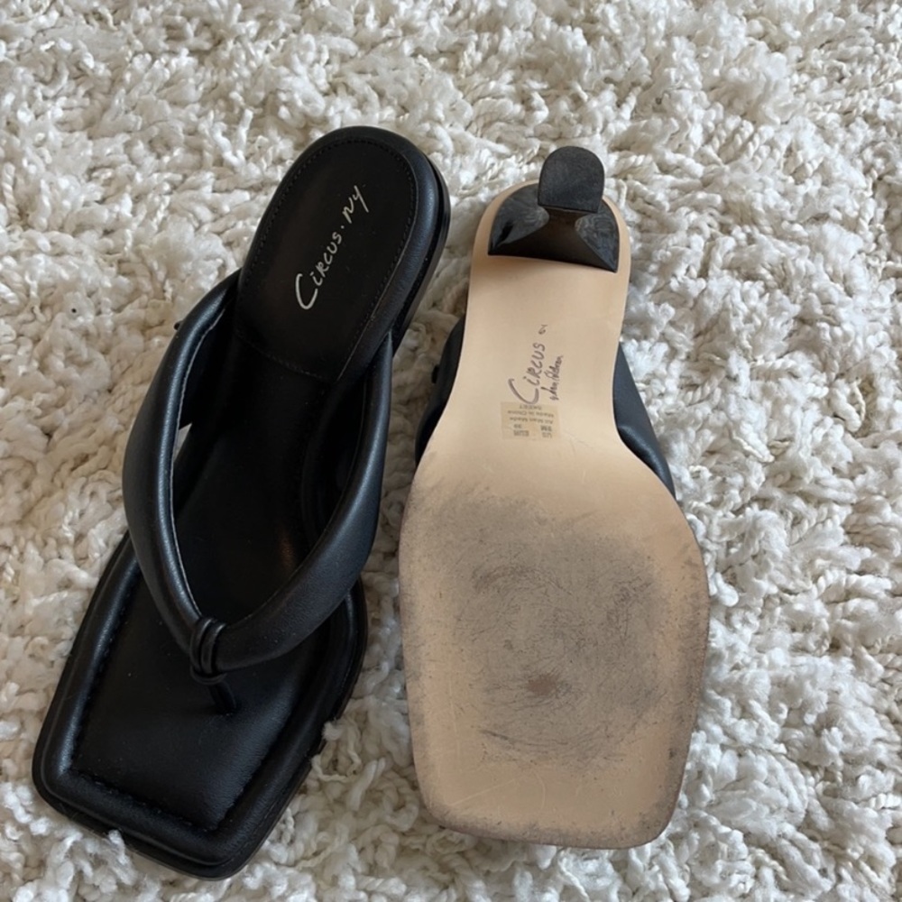 Circus ny heels - Picture 4 of 5